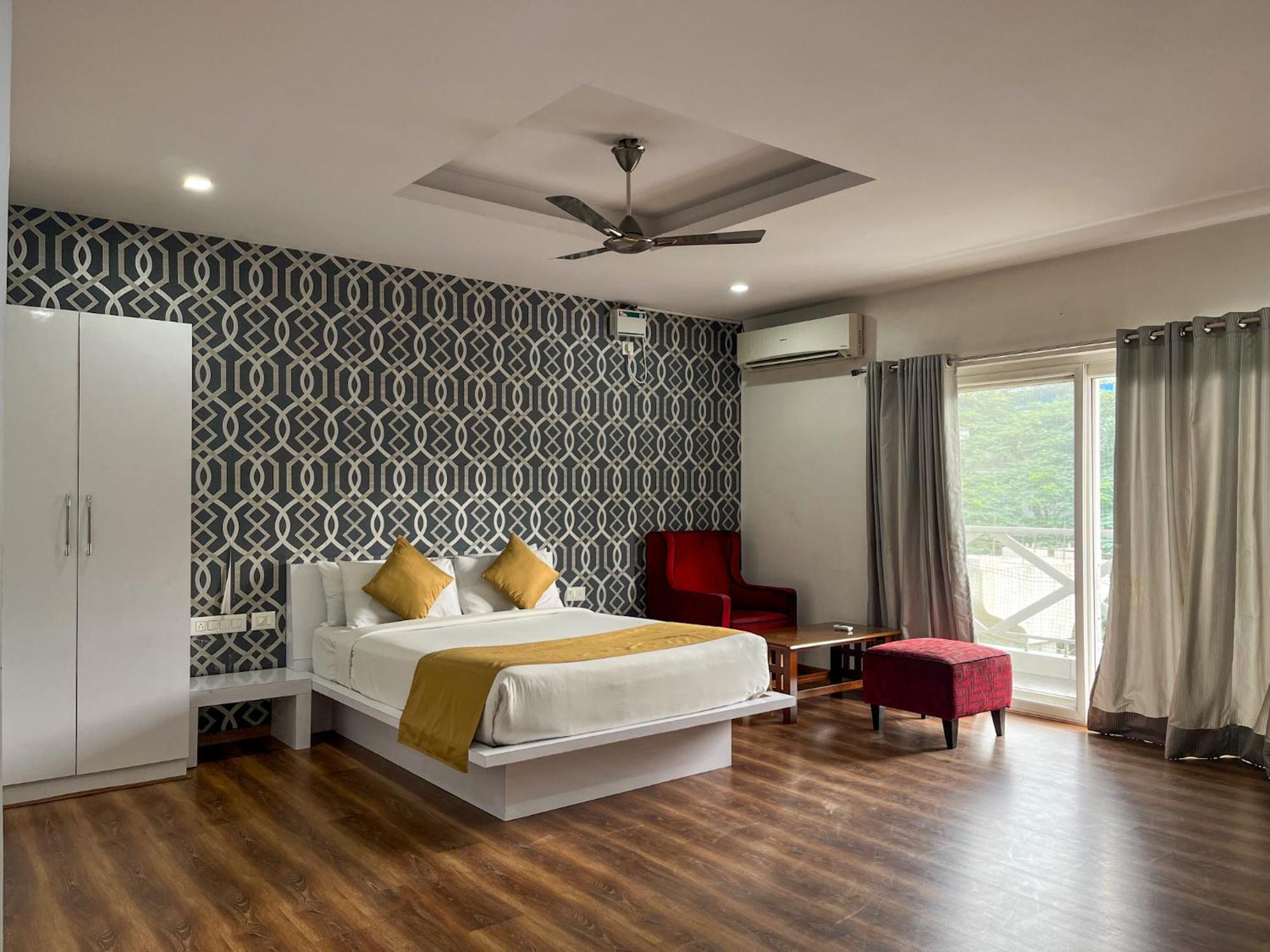 Mystic Hotel Koramangala Bangalore Buitenkant foto